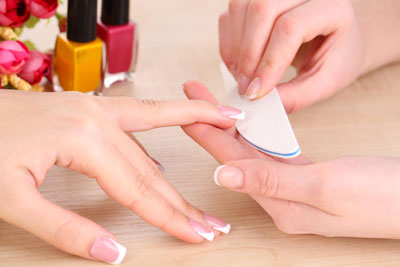 Manicure Service logo