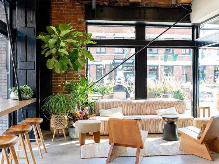 Analog Coffee Yaletown - A Lively Café in Yaletown