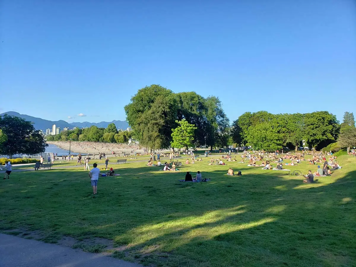 Kitsilano Beach Vancouver (Comprehensive Guide)