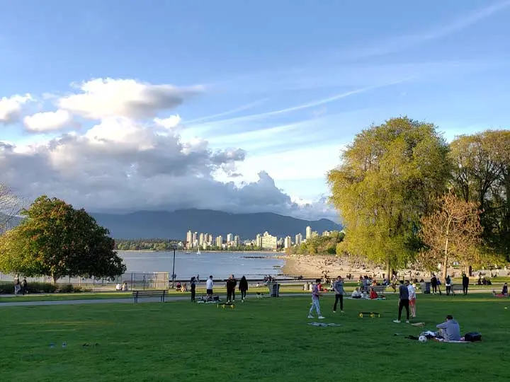 Kitsilano Beach Vancouver (Comprehensive Guide)